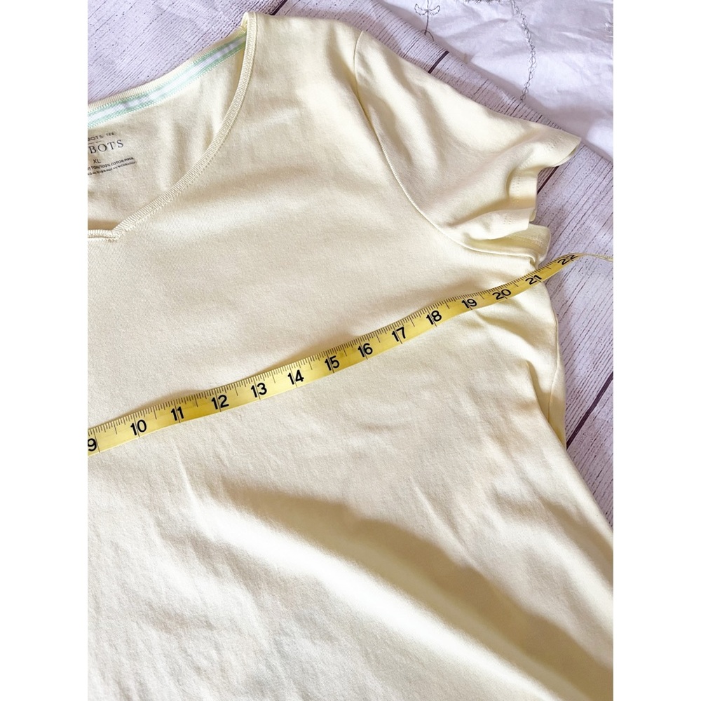 Talbots lemon π yellow v-neck Pima cotton T-shirt - Picture 5 of 6